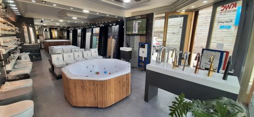 عکس فروشگاه مرکزی کاشی تبریز لوبلیا