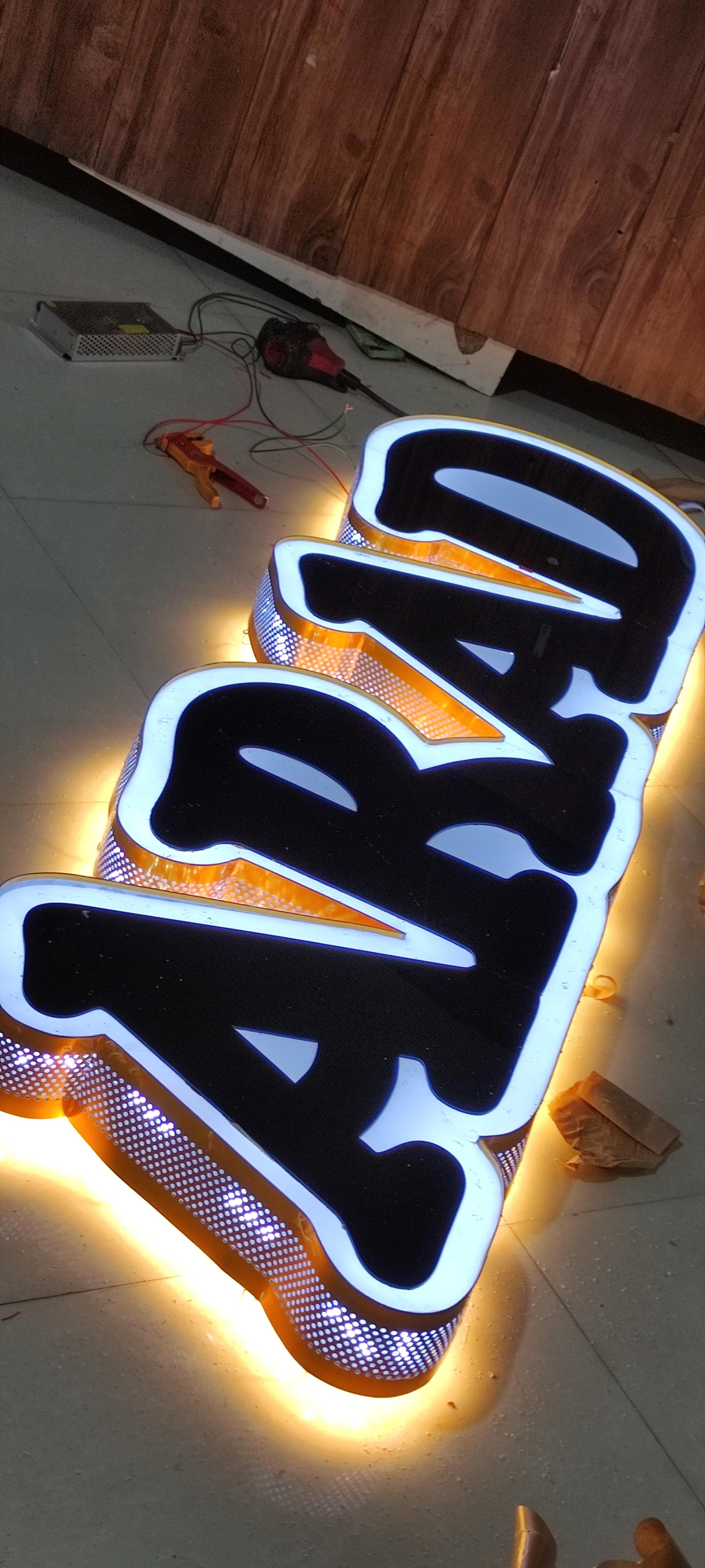 عکس تابلوسازی بیات