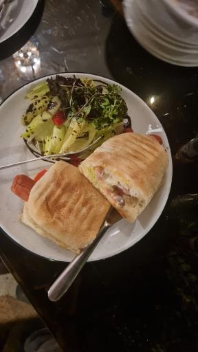 عکس کافه رستوران عمارت یار