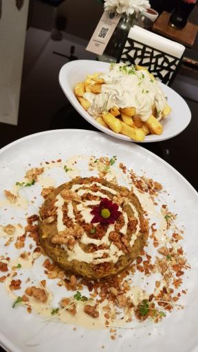 عکس کافه رستوران عمارت یار