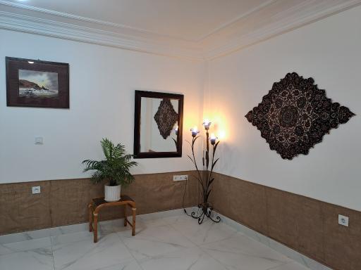 عکس آموزشگاه هنرهای تجسمی اسحاقی 