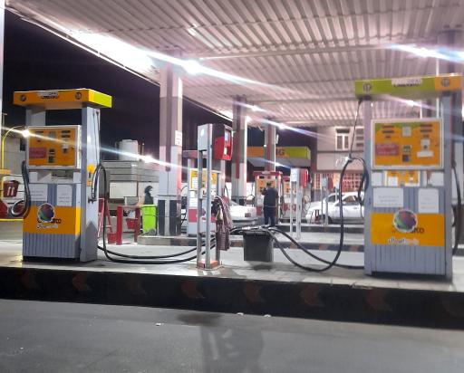 عکس پمپ بنزین و گازوئیل یوسف آباد