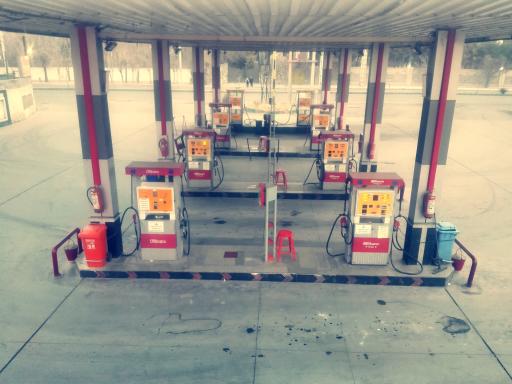 عکس پمپ بنزین و گازوئیل یوسف آباد