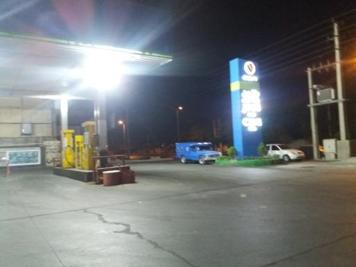 عکس پمپ بنزین و گازوئیل یوسف آباد