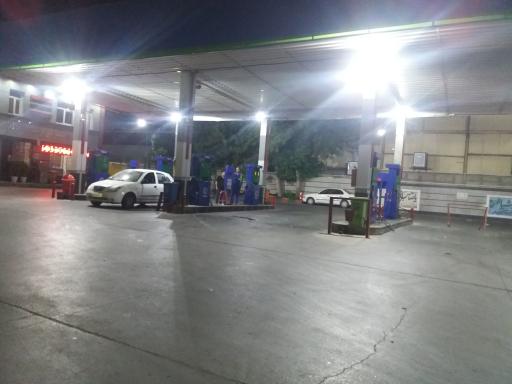 عکس پمپ بنزین و گازوئیل یوسف آباد