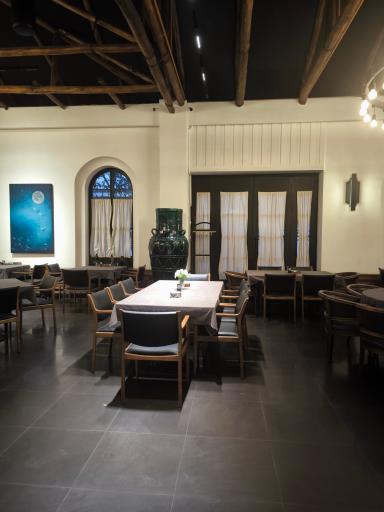 عکس هالیدیز پالازو