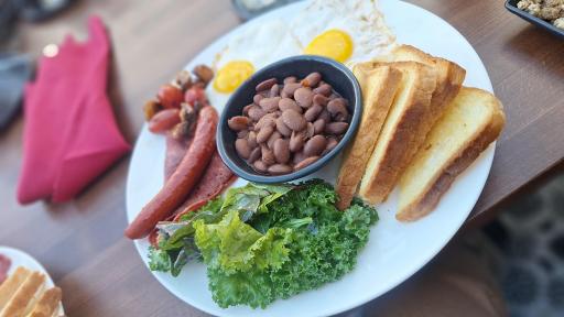 عکس هالیدیز پالازو