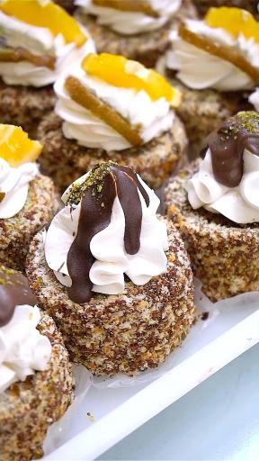 عکس قنادی نامدار