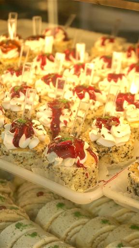 عکس قنادی نامدار