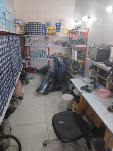 عکس تعمیرگاه تخصصی گاز خودرو پرهیزکار 