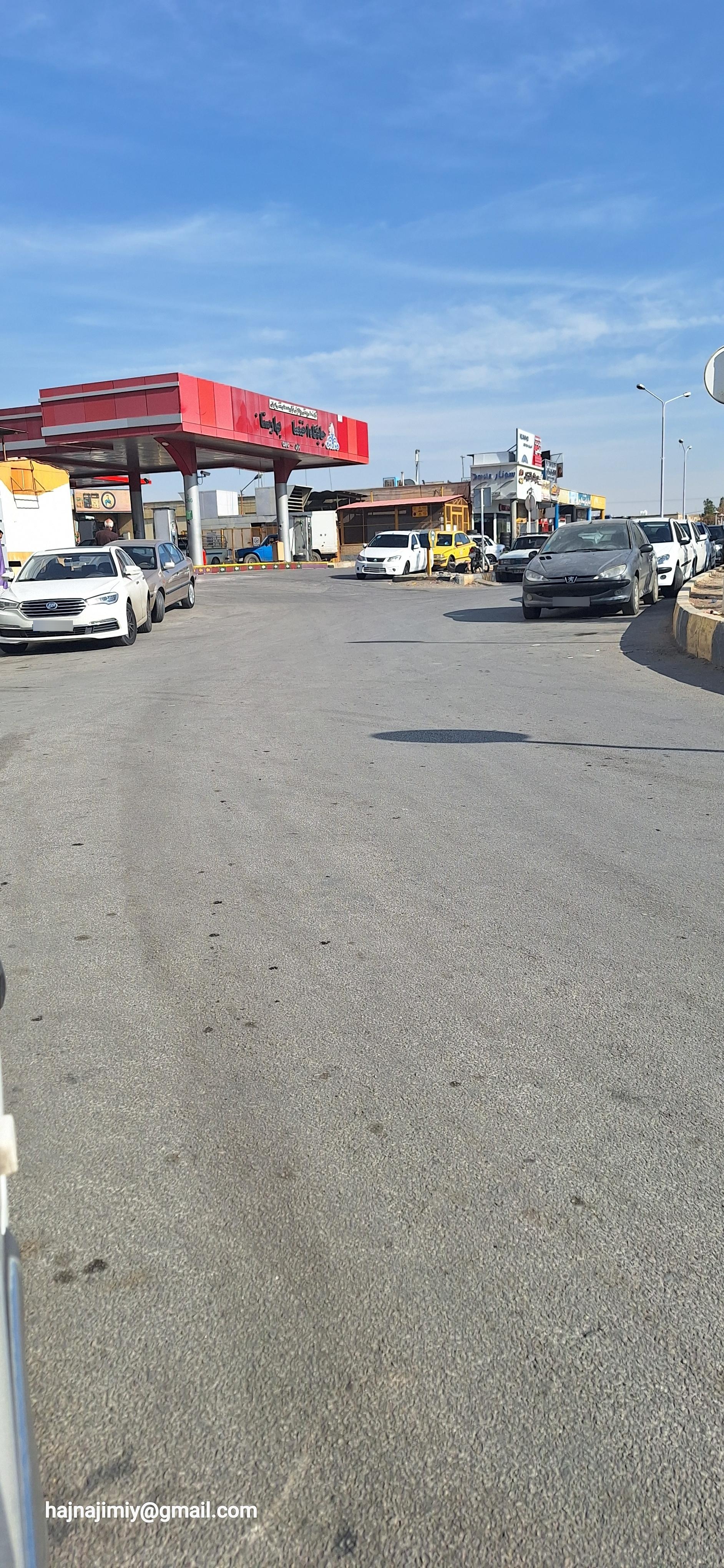 عکس پمپ گاز CNG بهارستان