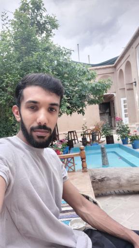 عکس بوم‌گردی عمارت بانو