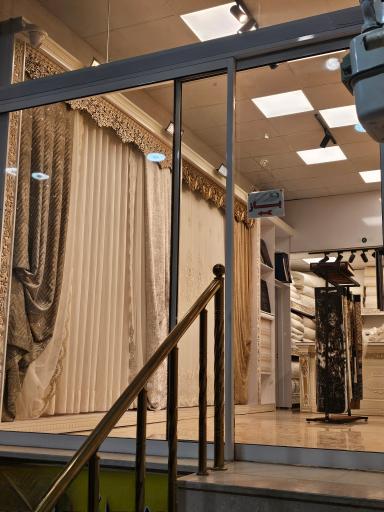 عکس پرده سرای دربار 