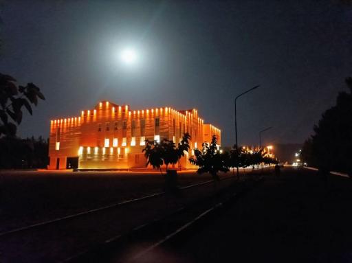 عکس کتابخانه و مرکز اطلاع رسانی