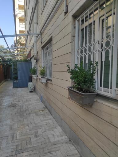 عکس شرکت آپرین فارمد