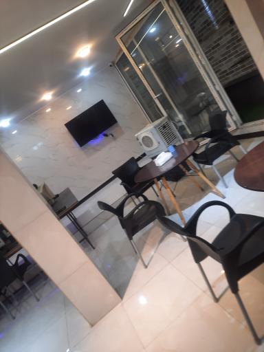 عکس کافه هانول