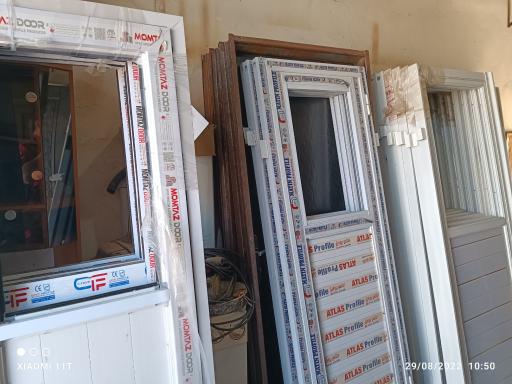 عکس درب و پنجره آهنی آلمینیومی و چوبی