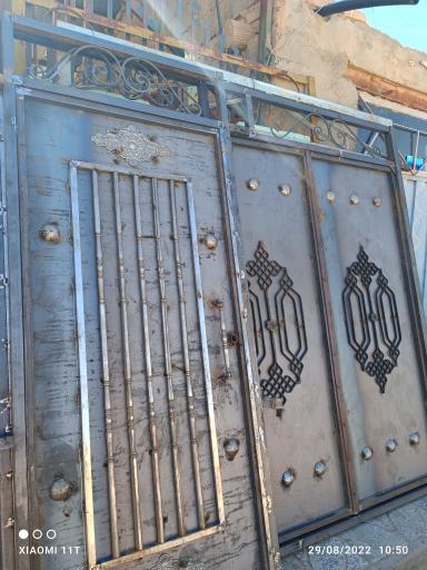 عکس درب و پنجره آهنی آلمینیومی و چوبی