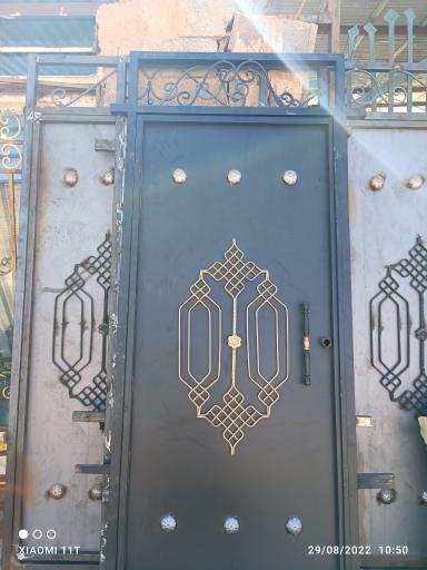 عکس درب و پنجره آهنی آلمینیومی و چوبی