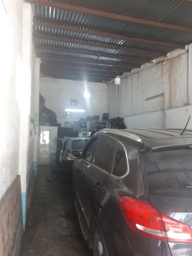 عکس تعمیرات ترمز و کلاچ زارع