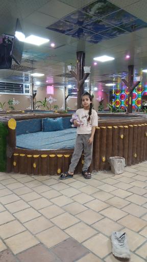 عکس رستوران گلخانه ای پدرسالار
