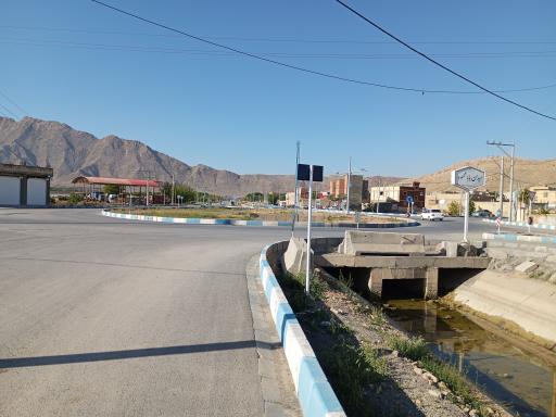 عکس میدان بابا محمود 