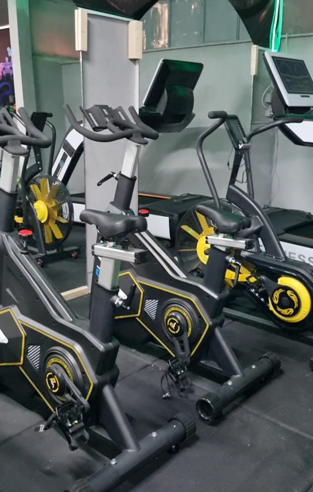 عکس باشگاه فیگور