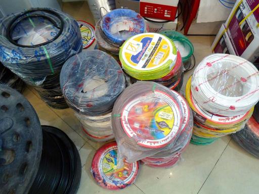 عکس برق و صنعت یکتا