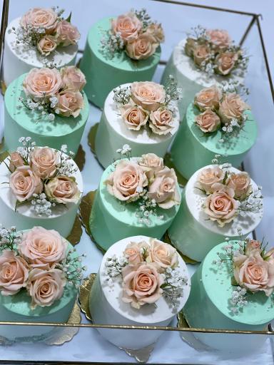 عکس کافه کیک و شیرینی موکا