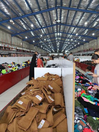 عکس فروشگاه پوشاک ارزان سرای دماوند