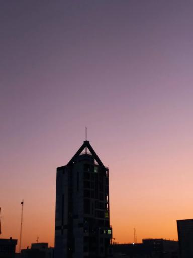 عکس برج نادر 