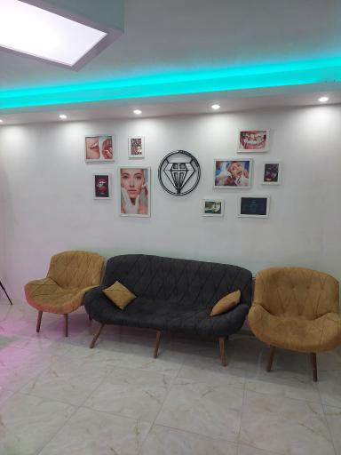 عکس دندانپزشکی الماس رودهن 