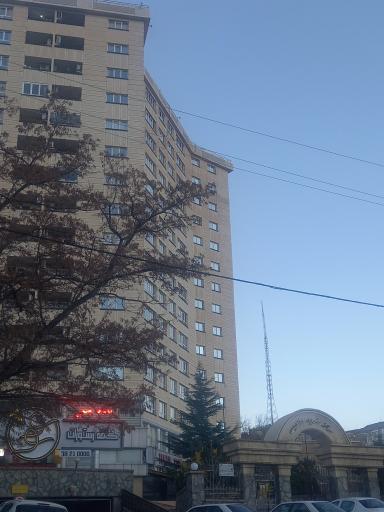 عکس مرکز خرید تندیس