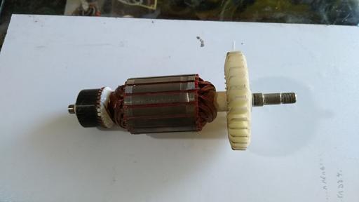 عکس تعمیرات دریل و فرز ابزار برقی