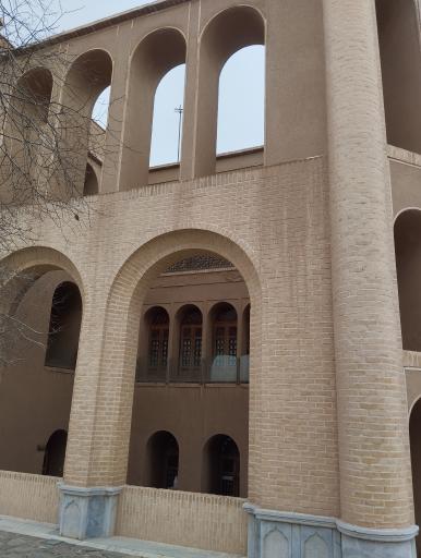 آب انبار مجموعه باغ خان و مهمانسرای بوستان ولایت