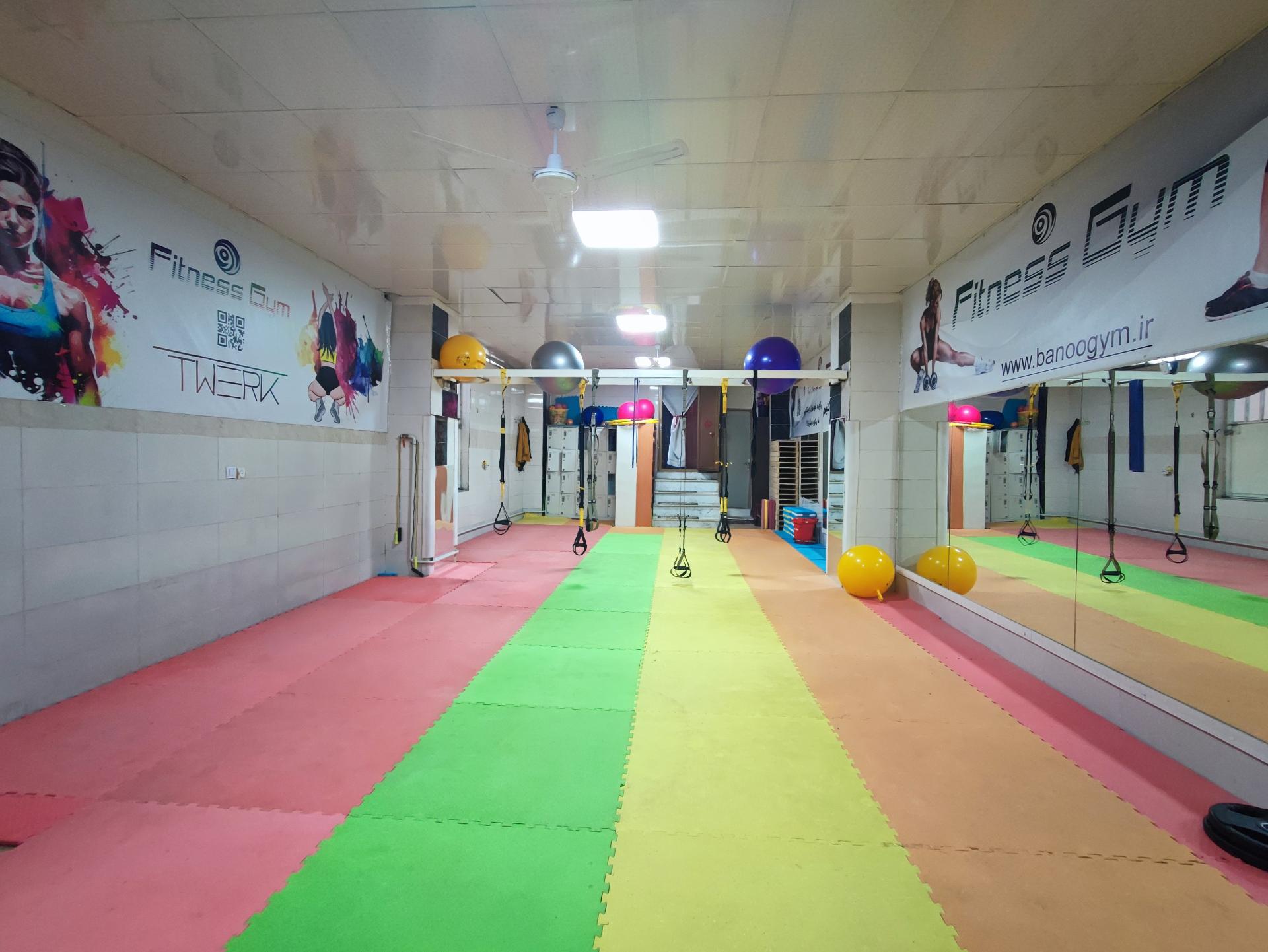 عکس باشگاه بانو