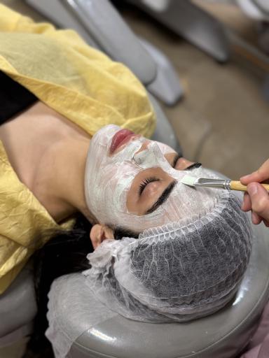 عکس کلینیک مراقبت و زیبایی مریم 