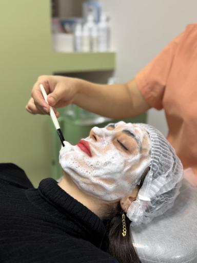 کلینیک مراقبت و زیبایی مریم 