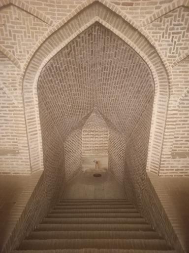 عکس آب انبار مجموعه باغ خان و مهمانسرای بوستان ولایت