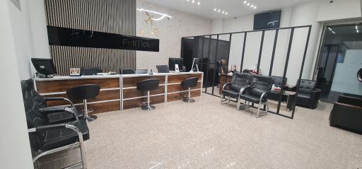 عکس آژانس هواپیمایی فول تیکت 