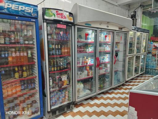 عکس سوپر مارکت مویدی