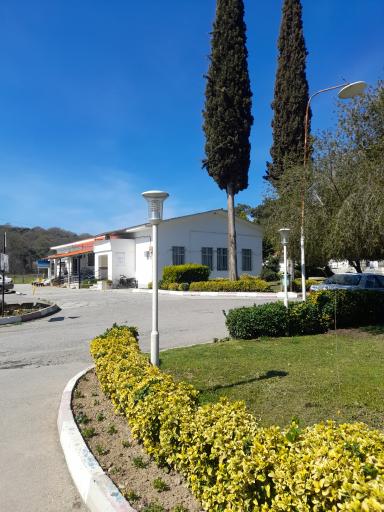 عکس مرکز روانپزشکی و سوختگی زارع