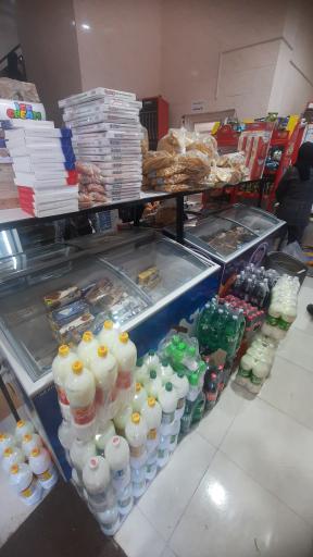 عکس هایپرمارکت شاکری