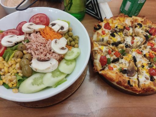 عکس پیتزا هیژا