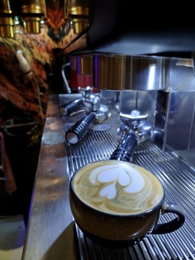 عکس کافه کیا