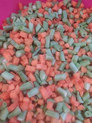 عکس سبزی فروشی یونا