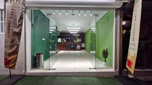 عکس کافه عاشق 