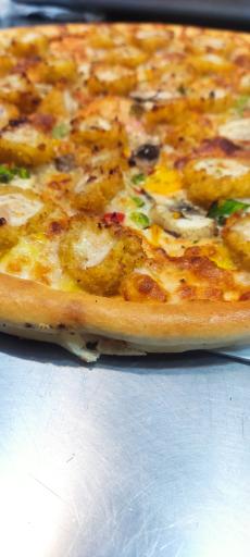 عکس پیتزا هیژا