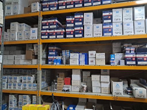 عکس فروشگاه ابریشمی 