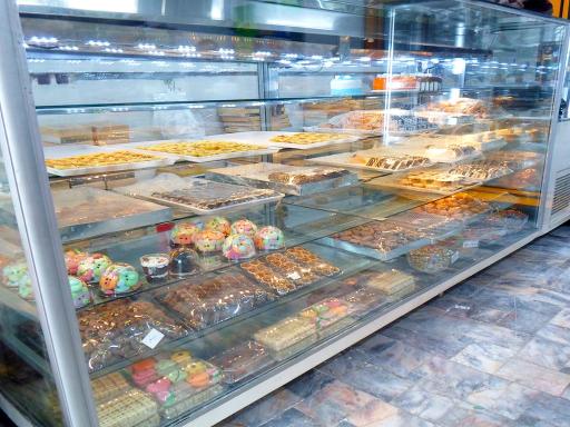 عکس کلوچه فومن